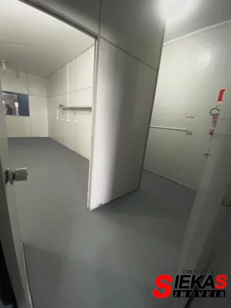 Imagem Salão para Locação em Barueri-SP, Bairro Chácaras Marco: 2 Banheiros, 1 Vaga de Garagem, 160m² de Área