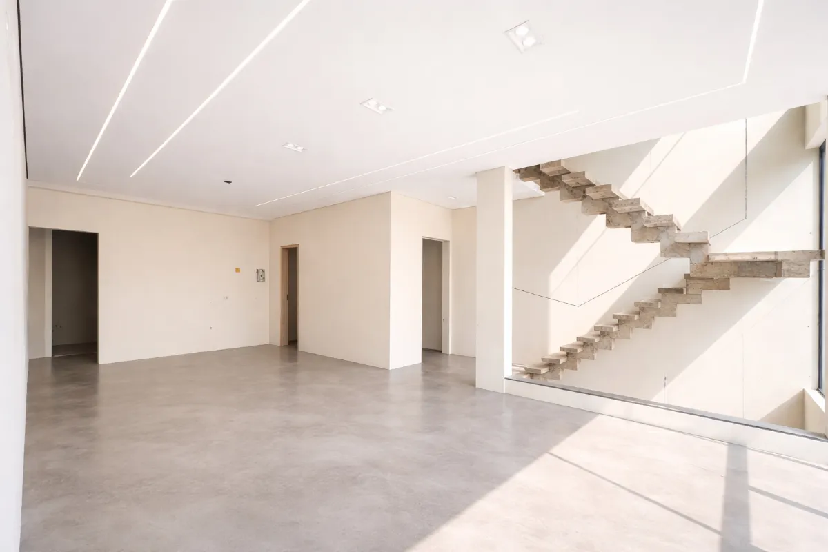 Imagem Sobrado para venda em Pastoril com 3 quartos, sendo 3 suítes, 230m2