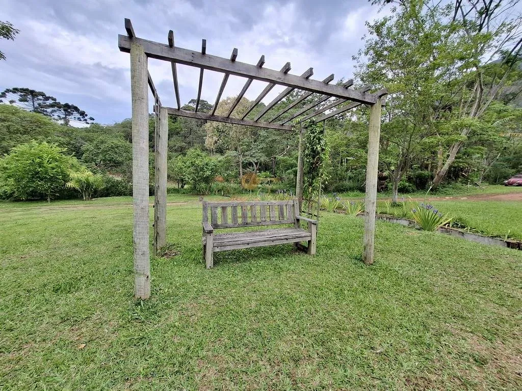 Imagem Sítio para Venda em Teresópolis / RJ no bairro Santa Rita