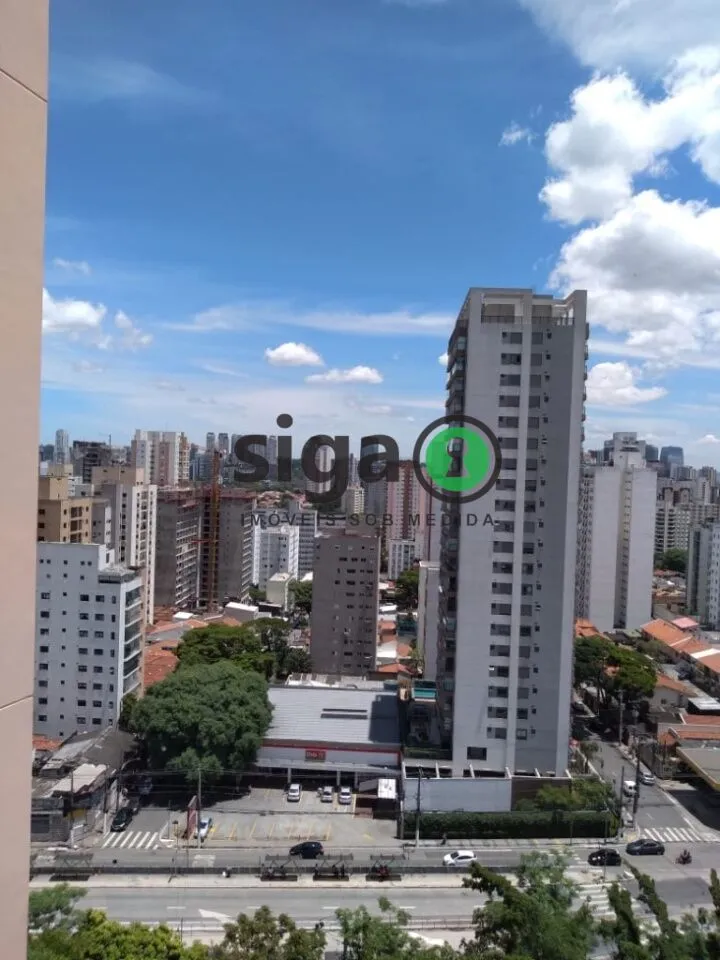 Imagem VENDE Apartamento em Moema com 2 suítes e duas Vagas