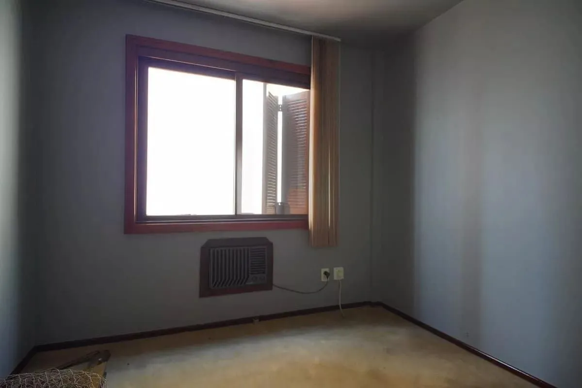 Imagem Apartamento de 3 dormitórios à venda em Petrópolis - Porto Alegre