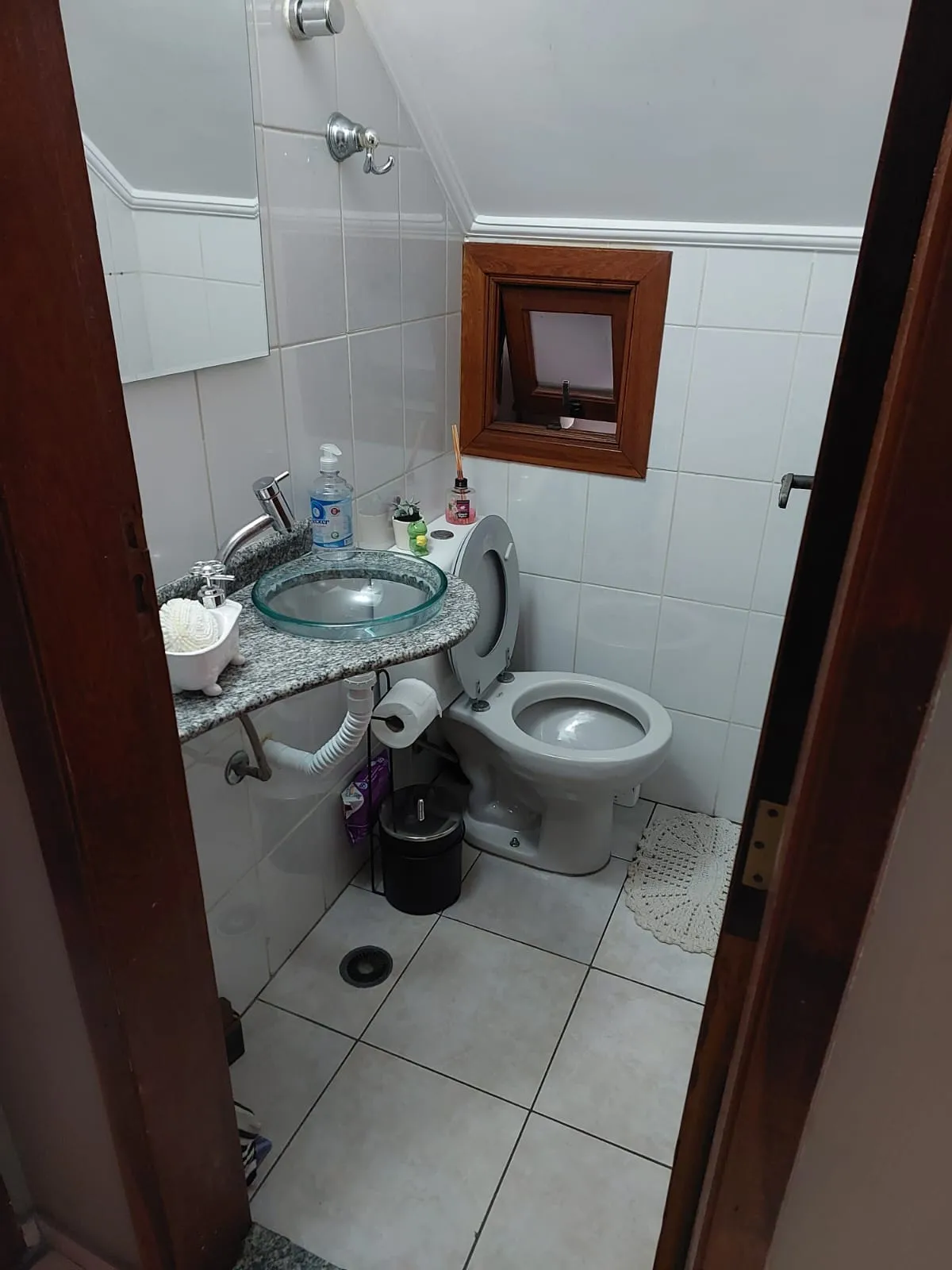 Imagem Sobrado a venda com 3 dorms sendo 1 suíte - Vila Arriete