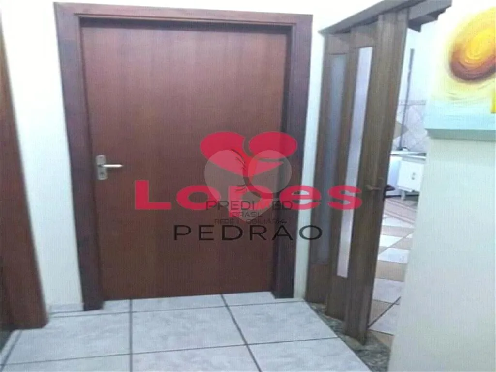 Imagem Casa de 3 quartos, 275m² no bairro Jardim Ubirama, em Lençóis Paulista