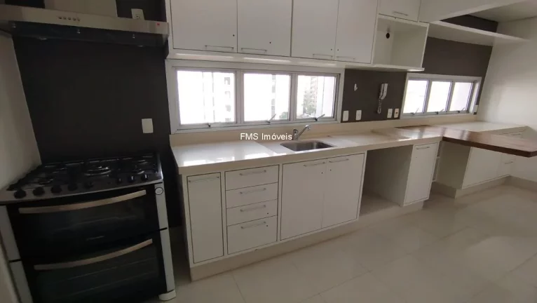 Imagem Oportunidade Imperdível: Apartamento à Venda em São Paulo - SP, 2 Quartos, 2 Suítes, 1 Sala, 3 Banheiros, 2 Vagas, 163m².