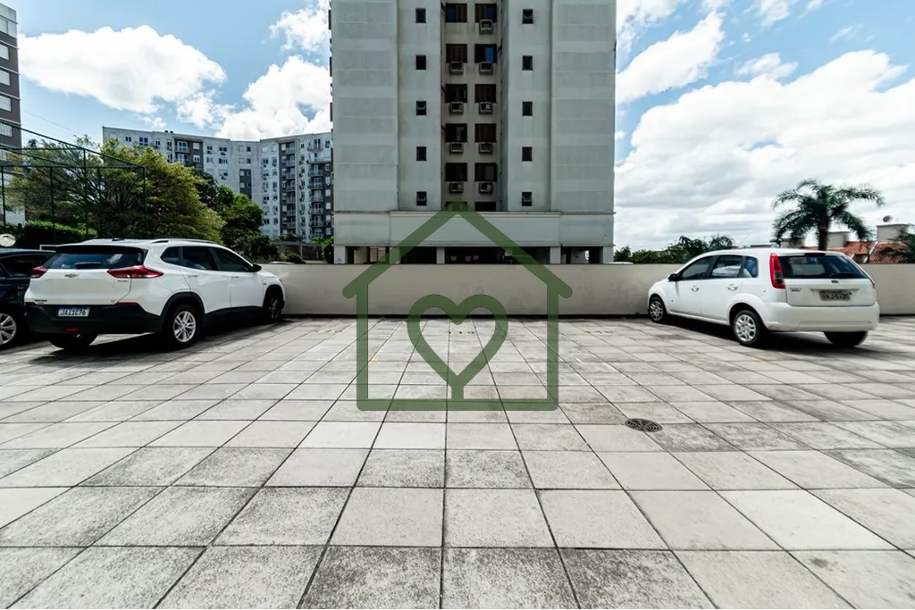 Imagem APARTAMENTO DE 87m² COM 3 DORMITÓRIOS (1 SUÍTE), BANHEIRO SOCIAL, SALA COM LAREIRA, COZINHA COM C...
