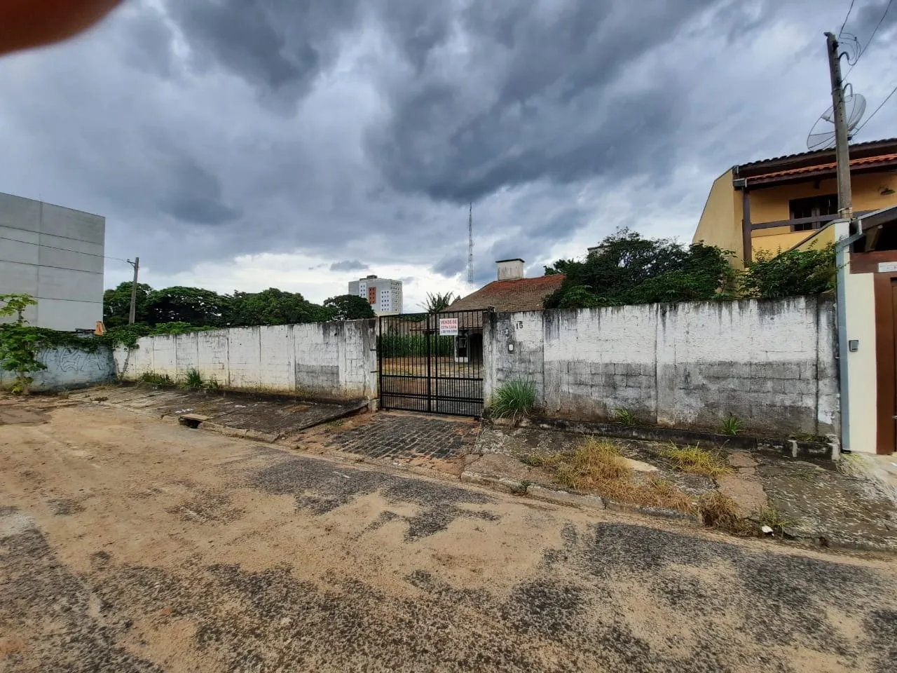 Foto do imóvel Casa à venda 6 Quartos, 6 Suites, 4 Vagas, 2100M², São Benedito, Pindamonhangaba - SP