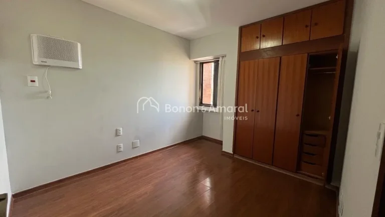 Imagem Excelente apartamento em prédio no coração do Cambuí , no Edifício Saint Paul.

Apartamento con...