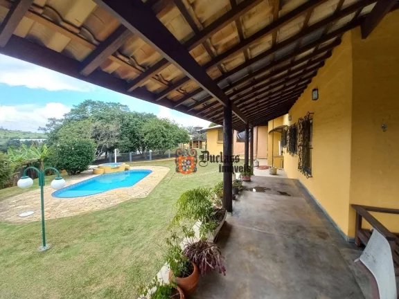 Imagem Chácara com 3 dormitórios à venda, 1850 m² por R$ 1.950.000,00 - Condomínio Residencial Vila Rica - Bragança Paulista/SP