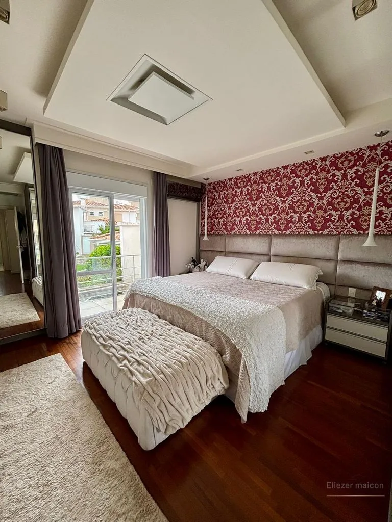 Imagem Casa à Venda em condominio fechado no Jardim Country Club, Poços de Caldas - MG