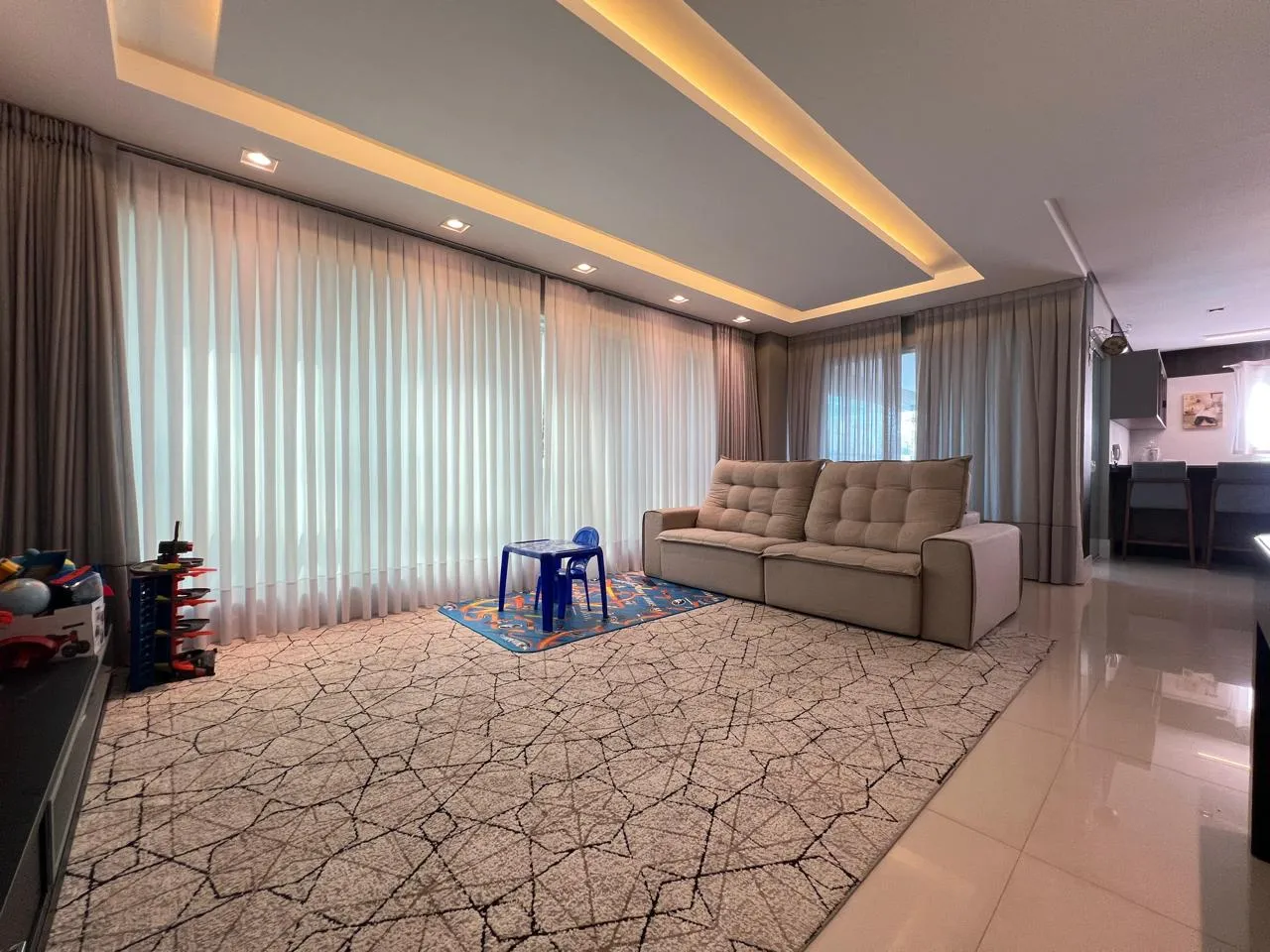 Imagem Apartamento com vista para o mar à venda com 166m2 por R$ 3.200.000,00