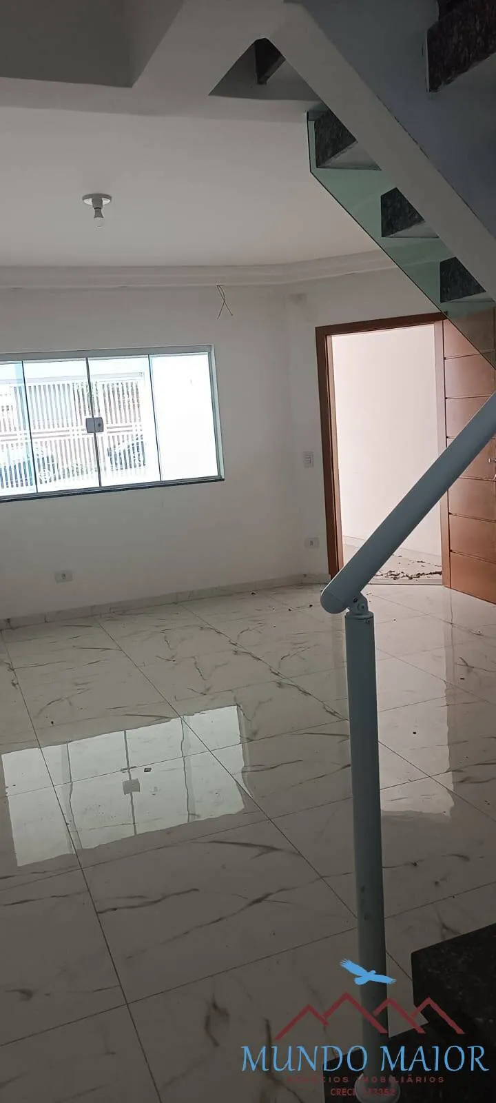 Imagem Sobrado Novo, 3 Suítes, 4 Vagas e Quintal Incrível no Parque São Vicente!