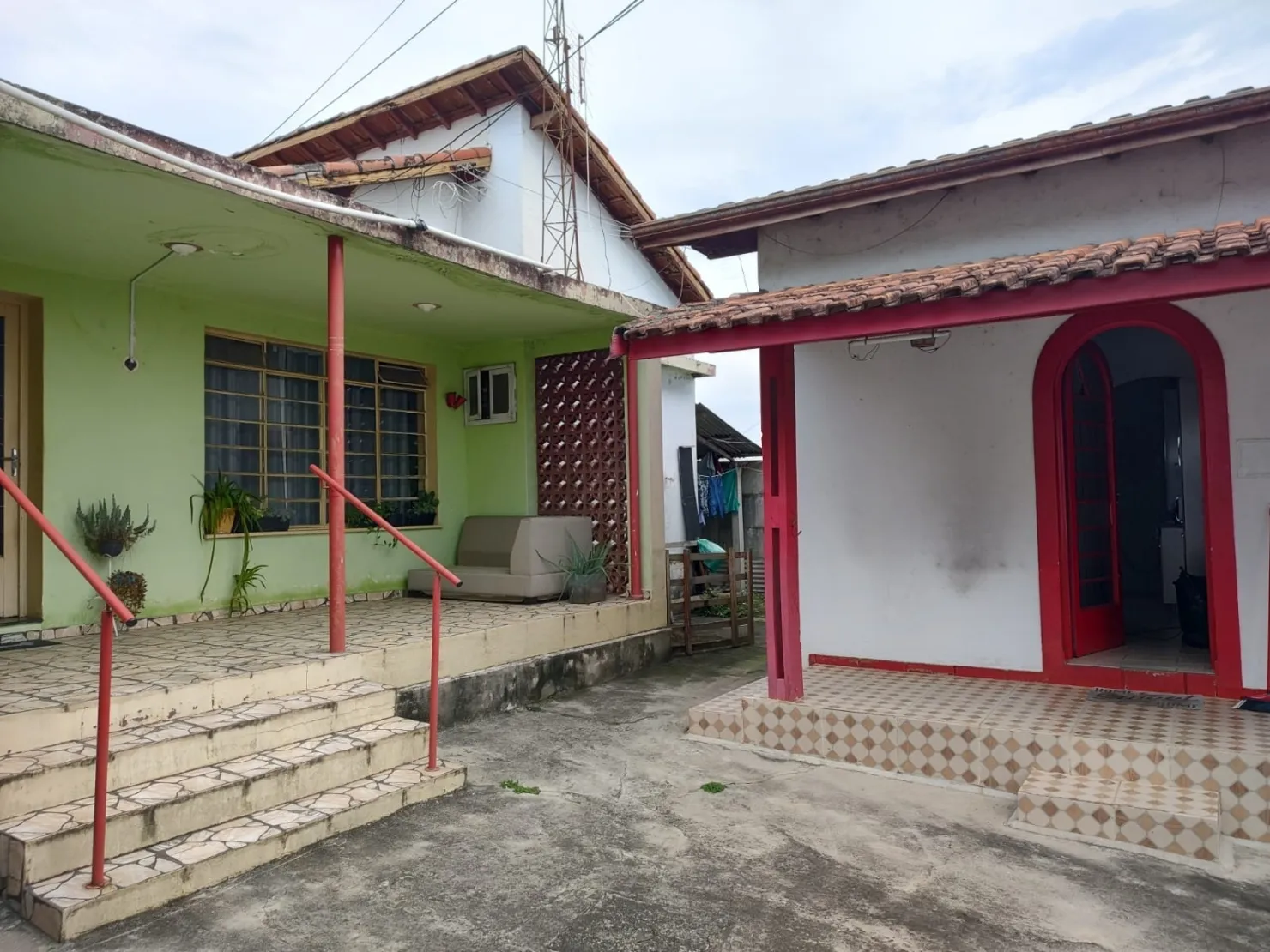 Imagem Casa à venda 1 Quarto, 1 Vaga, 340M², Maria Áurea, Pindamonhangaba - SP