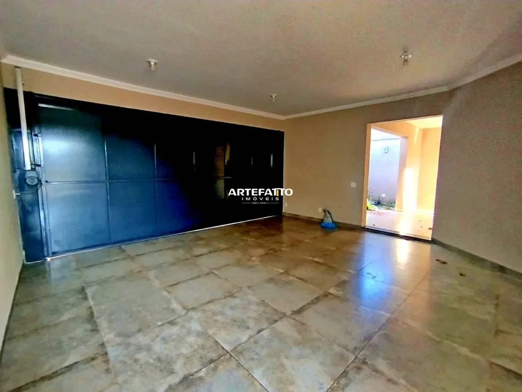 Imagem Casa com 3 dormitórios no bairro Residencial Barbizan