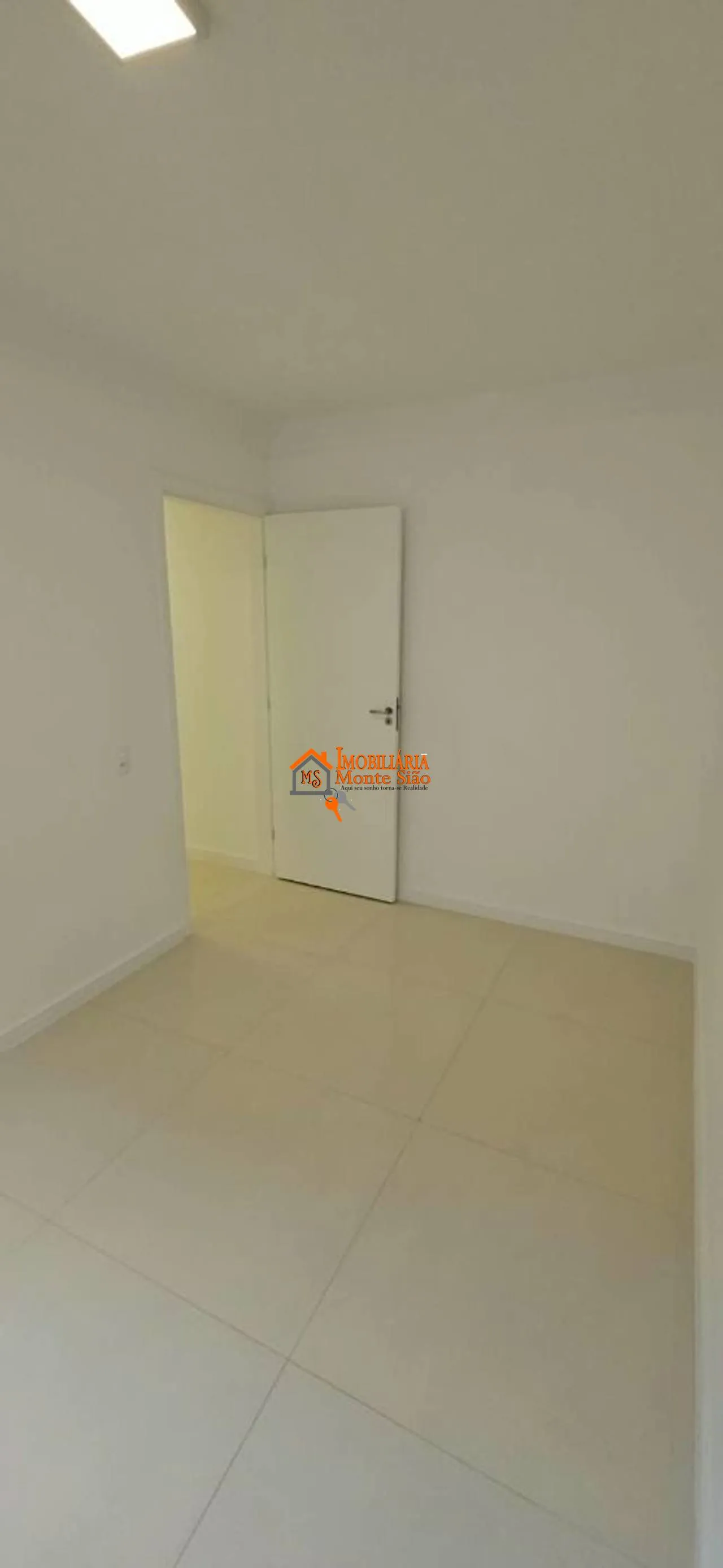 Imagem Apartamento com 2 dormitórios à venda, 43 m² por R$ 240.000,00 - Vila Nova Bonsucesso - Guarulhos/SP
