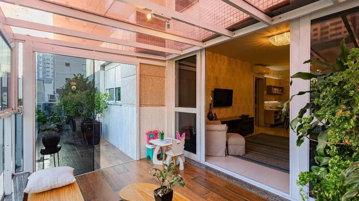 Imagem Apartamento com 3 quartos e 108m² na Nilo Peçanha - Chácara das Pedras, Porto Alegre.