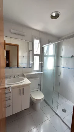 Imagem Apartamento Duplex para locação em Moema, com 2 quartos, 1 sala, 2 vagas.
