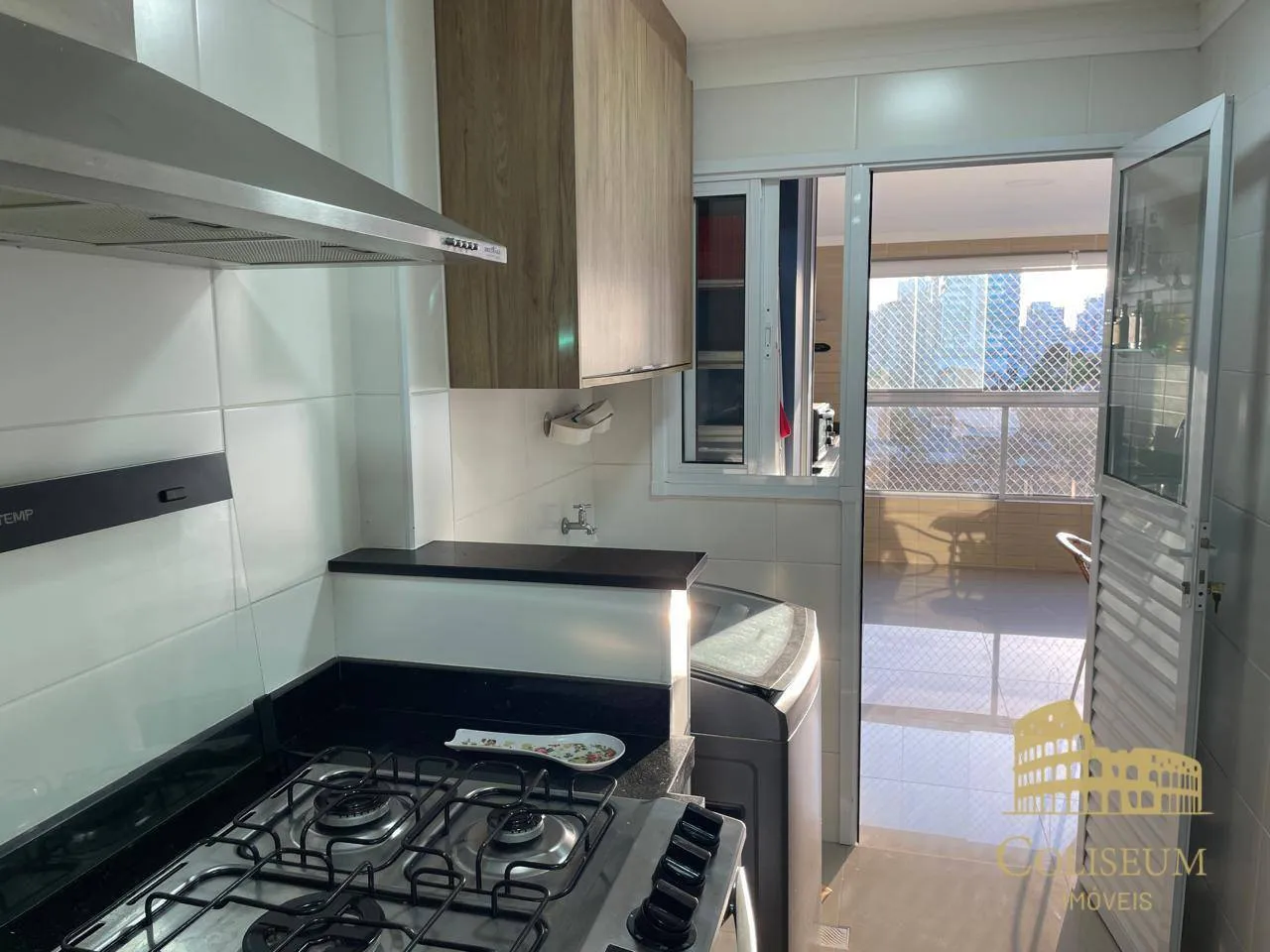 Imagem Apartamento com 3 dormitórios à venda, 127 m² por R$ 1.150.000,00 - Canto do Forte - Praia Grande/SP