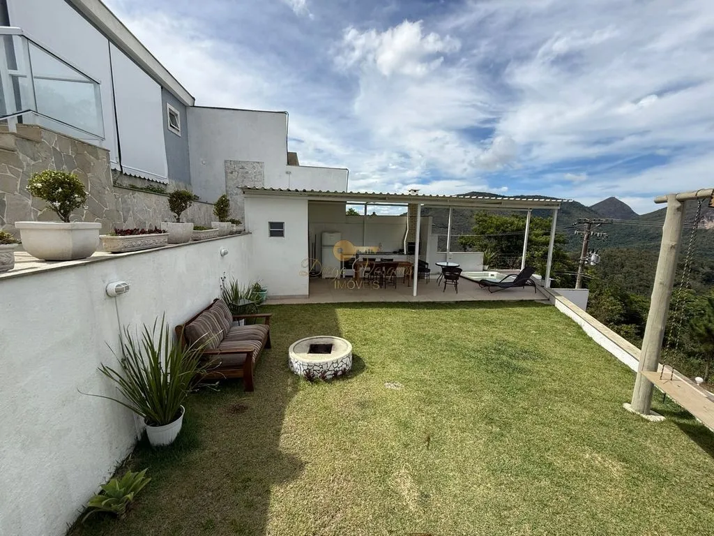 Imagem Casa em Condomínio para Venda em Teresópolis / RJ no bairro Albuquerque
