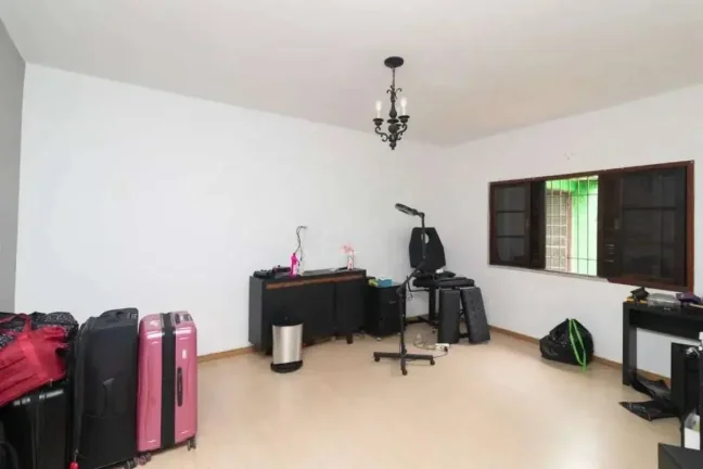 Imagem Sobrado 3 Dorm e Edícula com 4 vagas - próximo Metrô e Parque Ceret