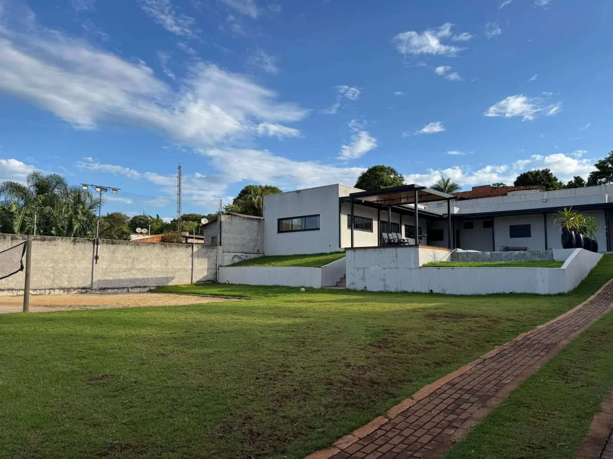 Foto do imóvel Fazenda à venda em Franca, Parque dos Ipês, com 5 quartos, 400m2