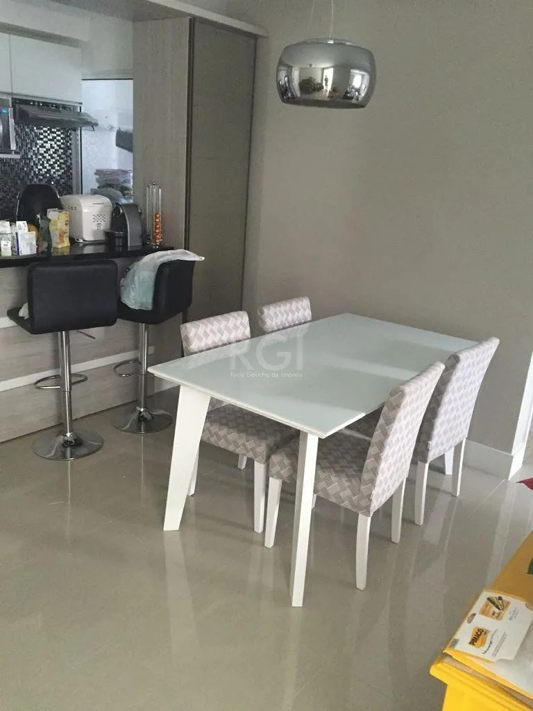 Imagem Apartamento para Venda - 63.56m², 2 dormitórios, sendo 1 suites, 1 vaga - Cristal