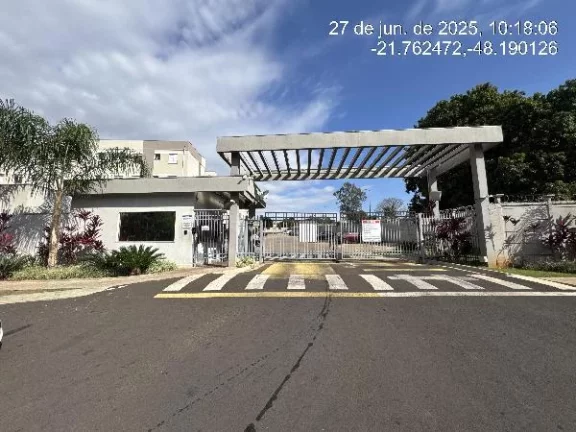 Foto do imóvel Oportunidade Única em ARARAQUARA - SP | Tipo: Apartamento | Negociação: Leilão | Situação: Imóvel em RUA LAURINDO FERREIRA FILHO