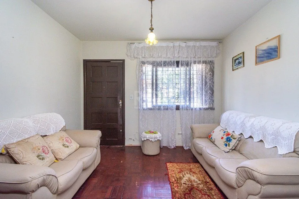 Imagem Casa de 3 dormitórios, 3 vagas no bairro Vila Ipiranga