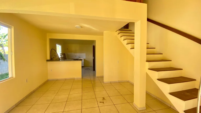 Imagem Casa à venda em Areias de Macacu, Garopaba-SC: 3 quartos, 140m² e muito conforto!
