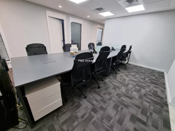 Imagem Conjunto comercial com 250m2 na Av. Paulista.