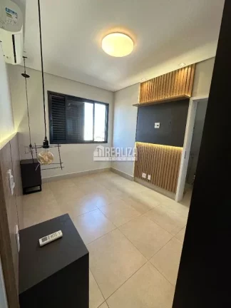 Imagem Apartamento de 3 dormitórios com área de lazer completa no Condomínio Residencial Mônaco no bairro Santa Maria, em Uberaba