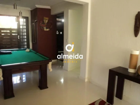 Imagem Casa 3 dormitórios à venda Centro Santa Maria/RS