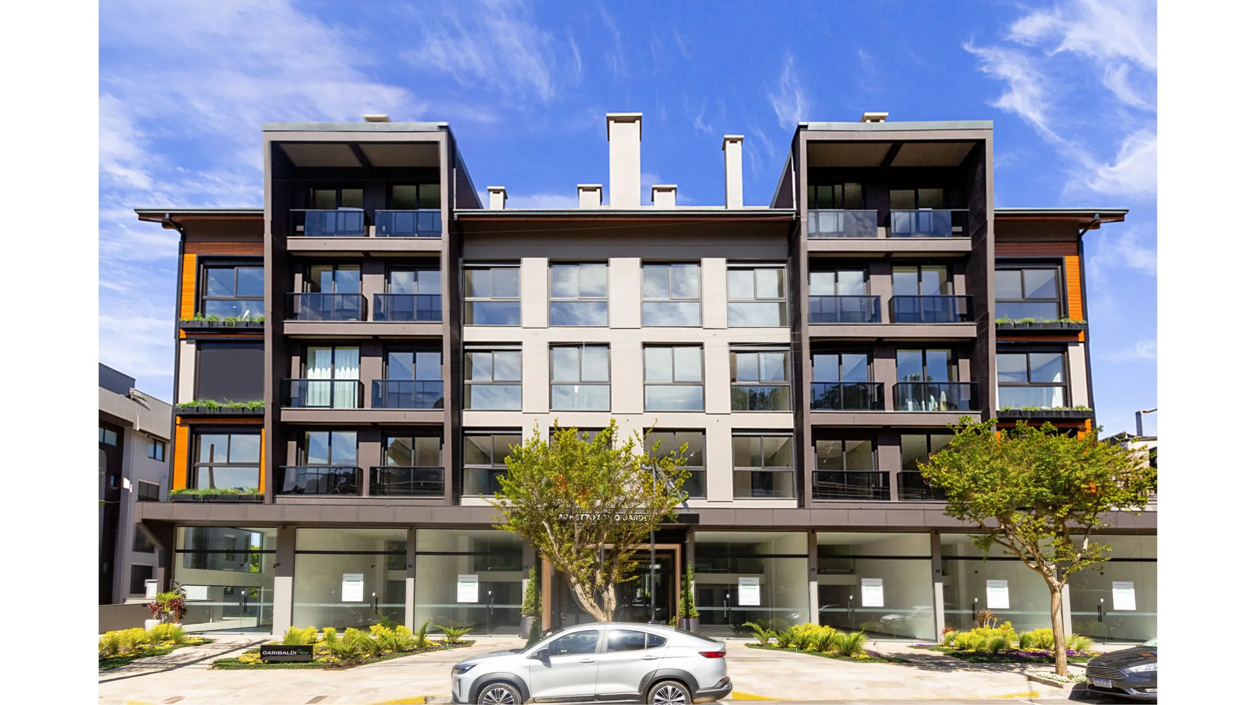 Foto do imóvel Apartamento à venda em Gramado, Centro, com 2 quartos, 77.01m2