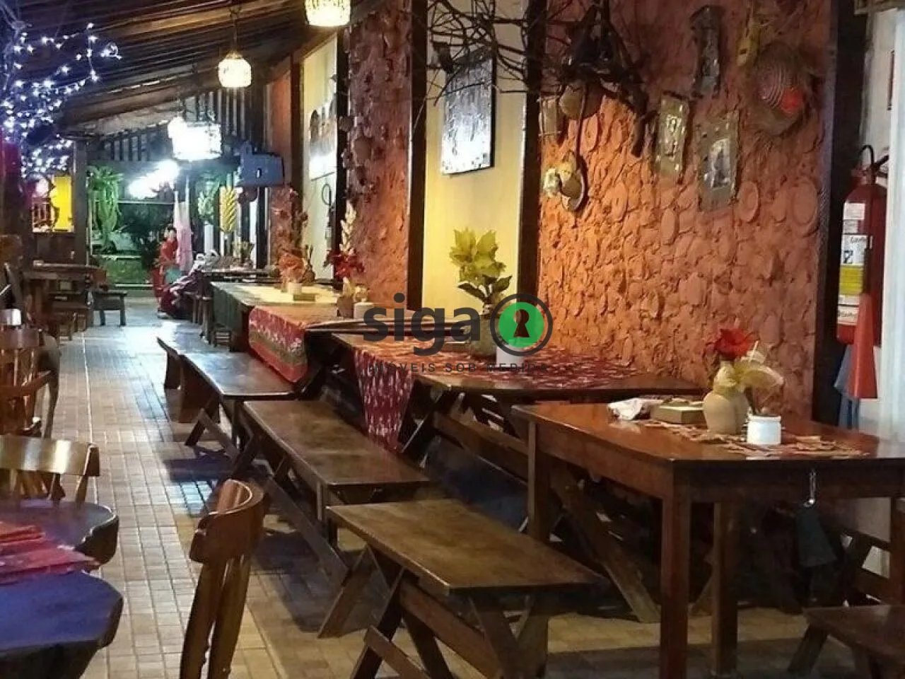 Imagem SOBRADO DE ALTO PADRÃO À VENDA NO JARDIM GUEDALA | 400m² | 3 SUÍTES | PISCINA | 4 VAGAS