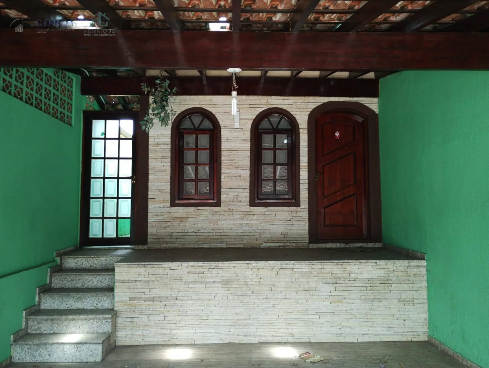 Imagem Casa Jardim Santa Luzia - Casa com Suíte e 2 Vagas Cobertas