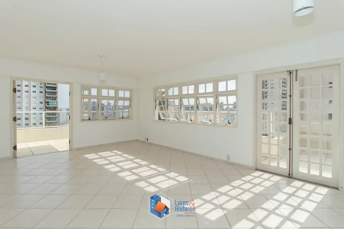 Imagem Cobertura para venda em Campo Belo com 4 quartos, sendo 2 suítes, 195m²