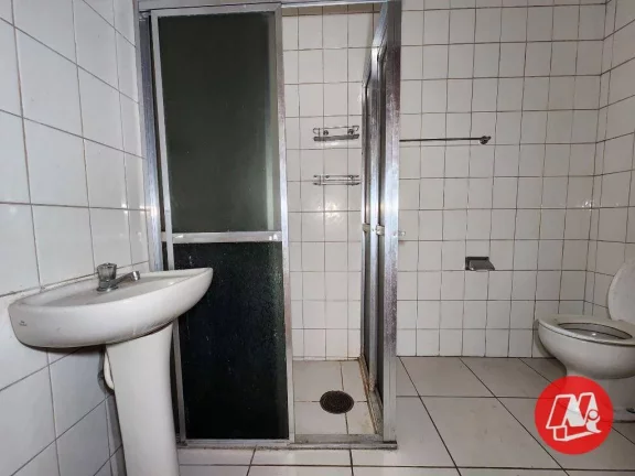 Imagem 2 dormitórios com sacada na rua Garibaldi