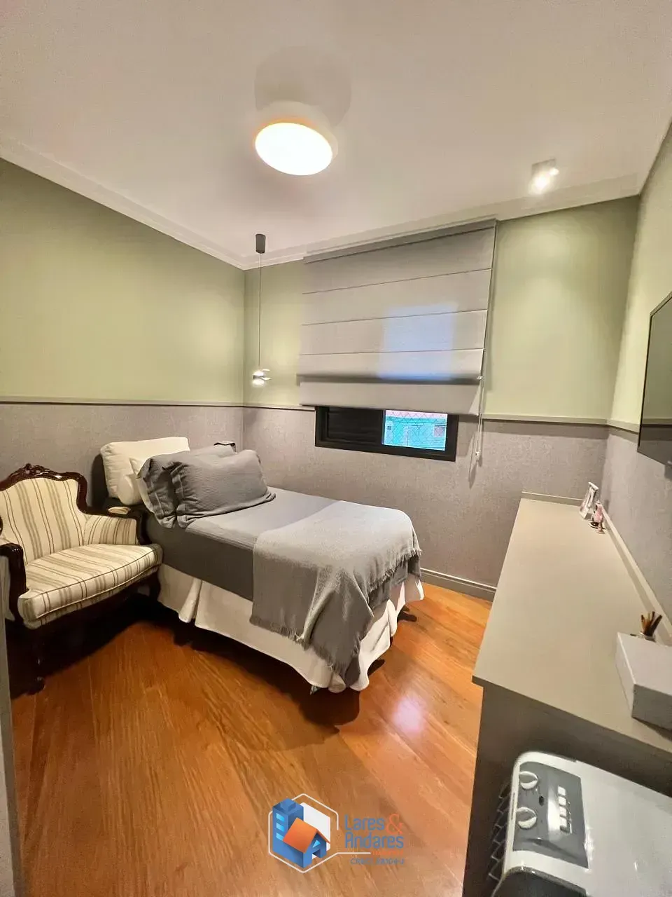 Imagem Apartamento para venda em Parque São Domingos com 3 quartos, sendo 1 suíte, 174m²