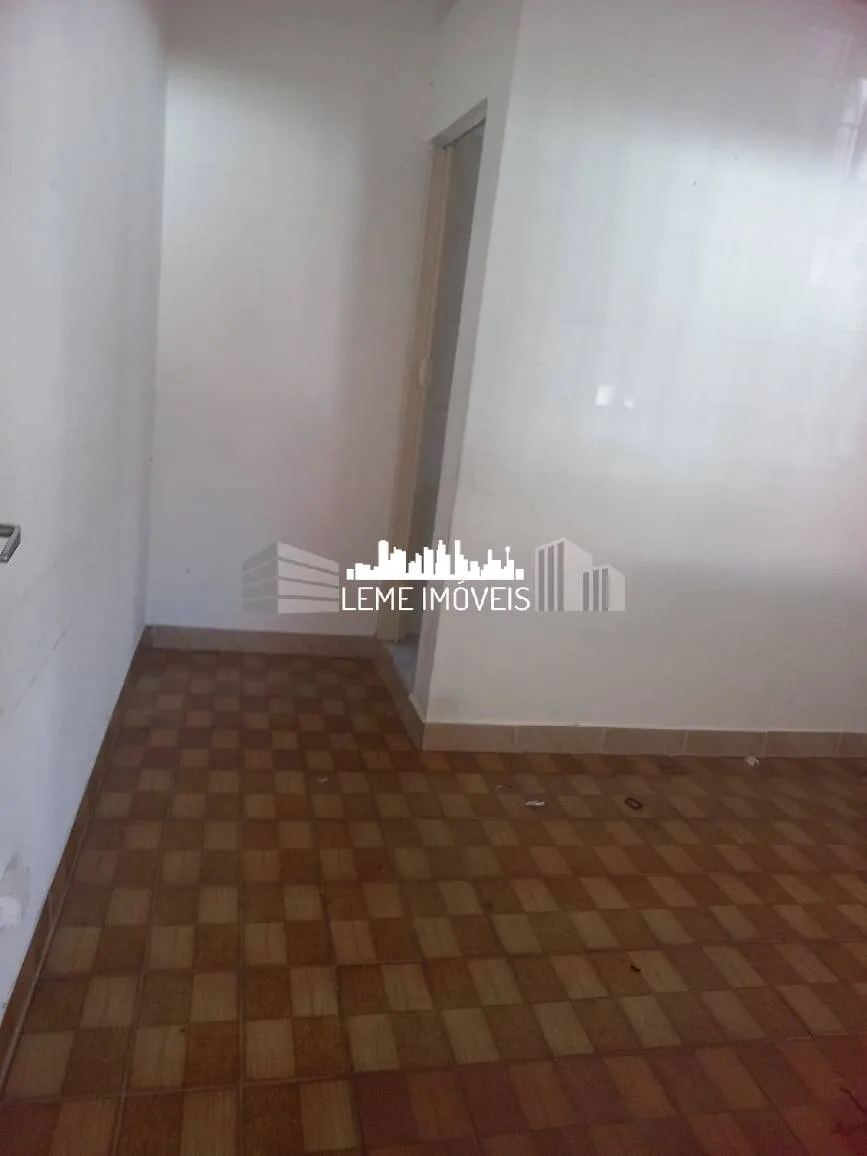 Imagem CASA COM "04" (QUATRO) CÔMODOS, UTILIZE O FGTS!!!