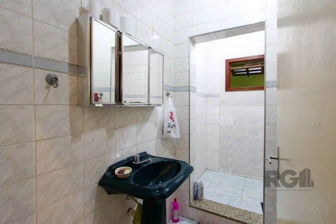 Imagem Casa 04 dormitórios, 02 suítes, living 02 ambientes