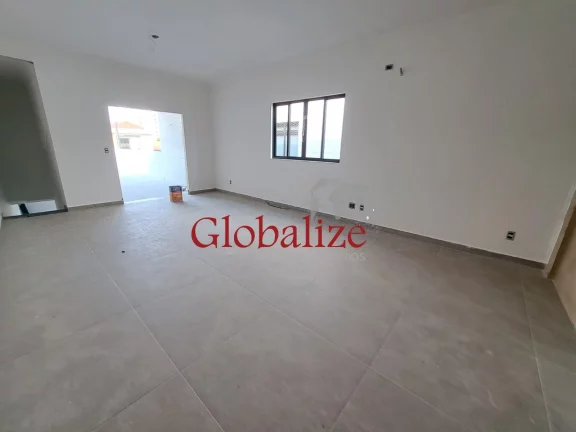 Imagem Casa sobreposta térrea à venda com 100m², 3 suítes, 2 vagas, piscina por R$1.025.000,00 no Embaré em Santos