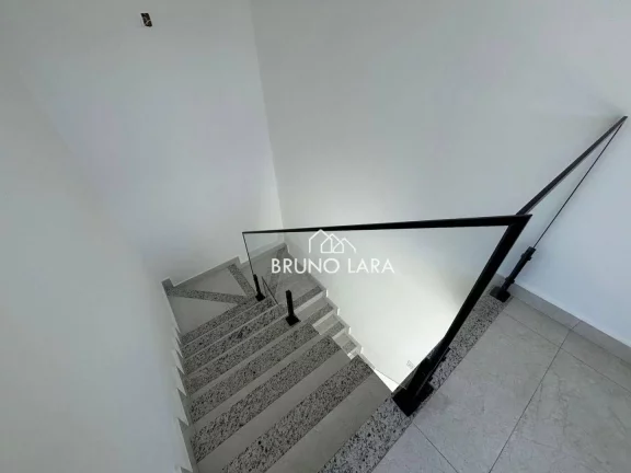 Imagem Casa disponível para venda no bairro Guarujá mansões - Betim/MG.