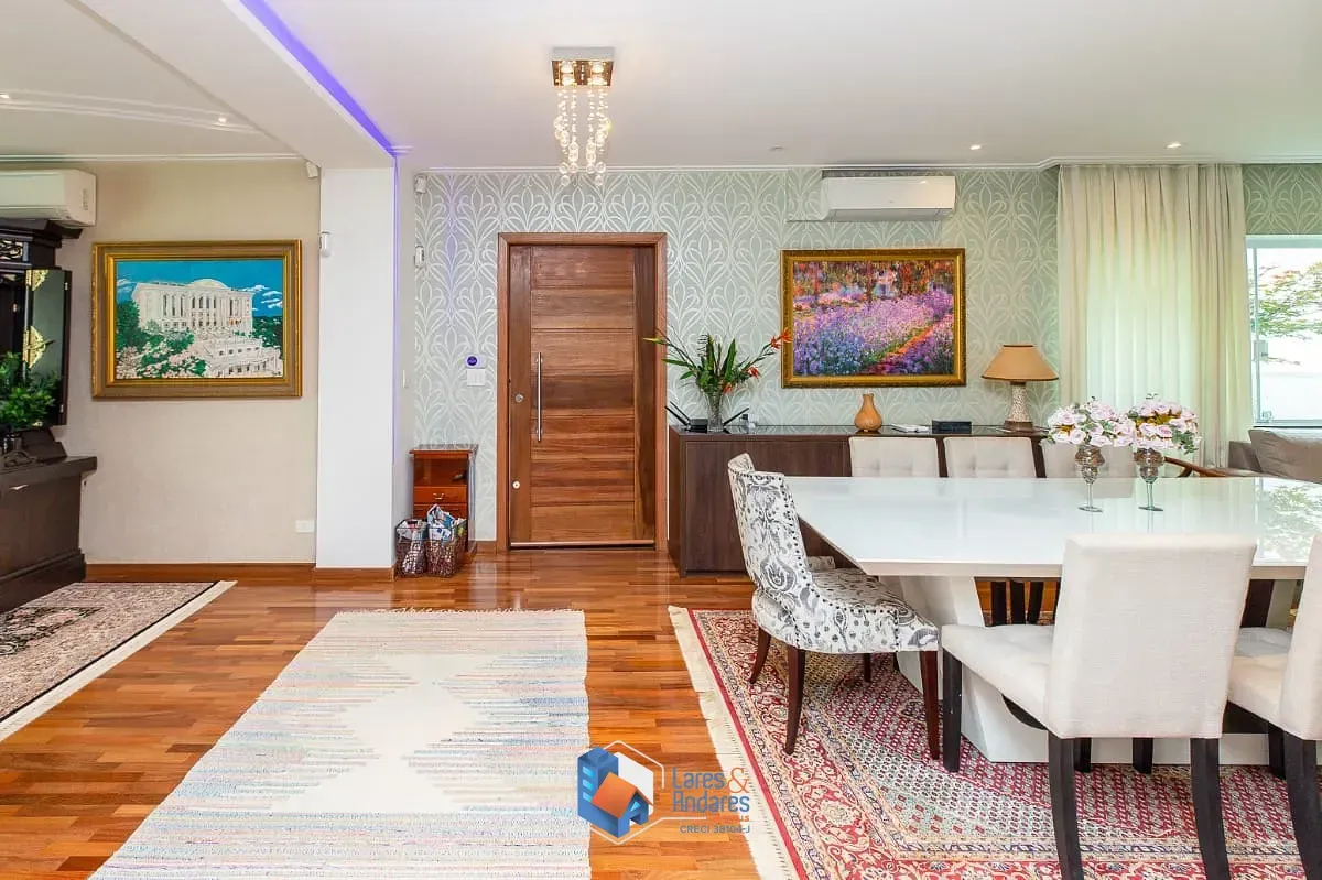 Imagem Casa para venda em Planalto Paulista com 3 quartos, sendo 1 suíte, 320m²