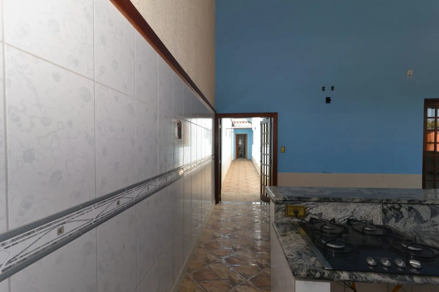 Imagem Casa à venda 2 Quartos, 1 Vaga, 220M², Chácara São Silvestre, Taubaté - SP