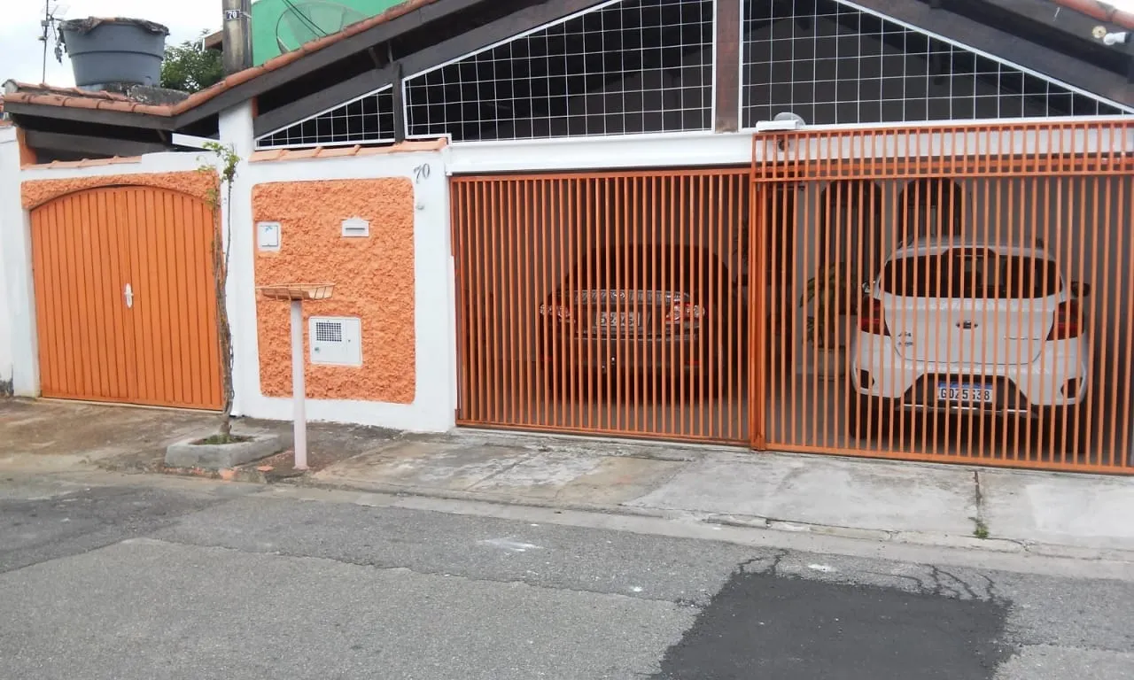 Imagem Casa à venda 4 Quartos, 2 Suites, 2 Vagas, 300M², Parque São Domingos, Pindamonhangaba - SP