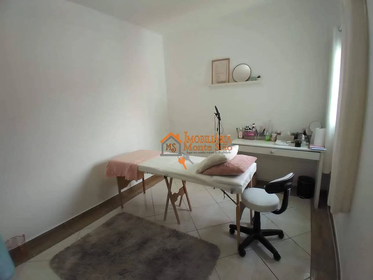 Imagem Casa com 6 dormitórios à venda, 270 m² por R$ 800.000,00 - Jardim Moreira - Guarulhos/SP