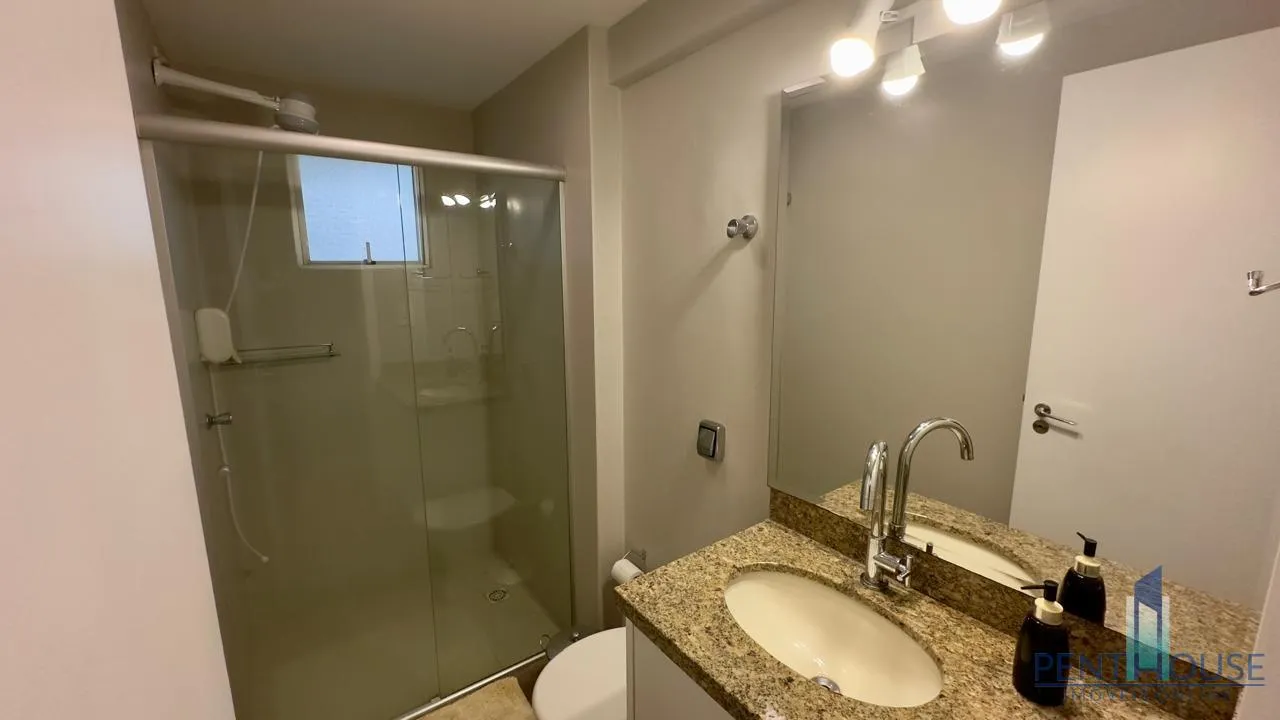 Imagem Apartamento Quadra Mar para Venda em Balneário Camboriú, CENTRO, 2 dormitórios, 1 suíte, 2 banheiros, 1 vaga