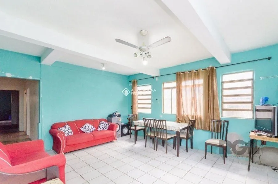 Imagem casa - 4 dorm - 3 vagas - 280 m² - Teresópolis