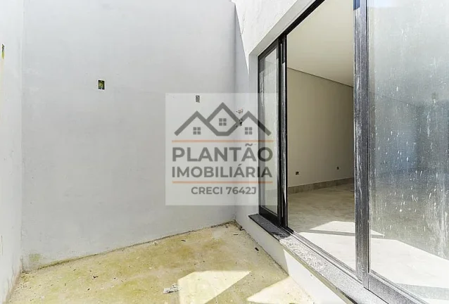Imagem Sobrado a Venda no bairro Boa Vista - Curitiba, PR