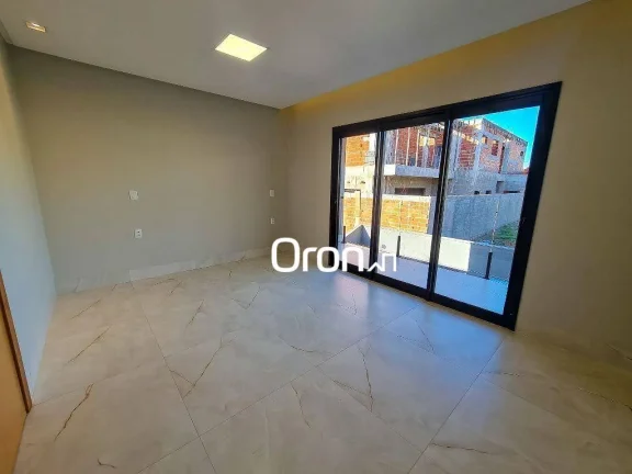 Imagem Sobrado à venda, 228 m² por R$ 1.540.000,00 - Jardins Capri - Senador Canedo/GO