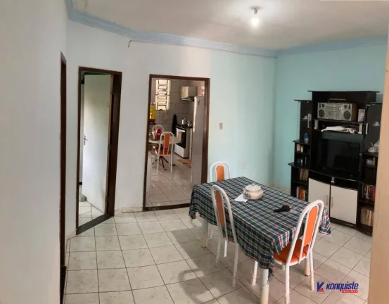 Imagem VENDO CASA DE 3/4 SENDO UMA SUITE NA CONCEIÇÃO